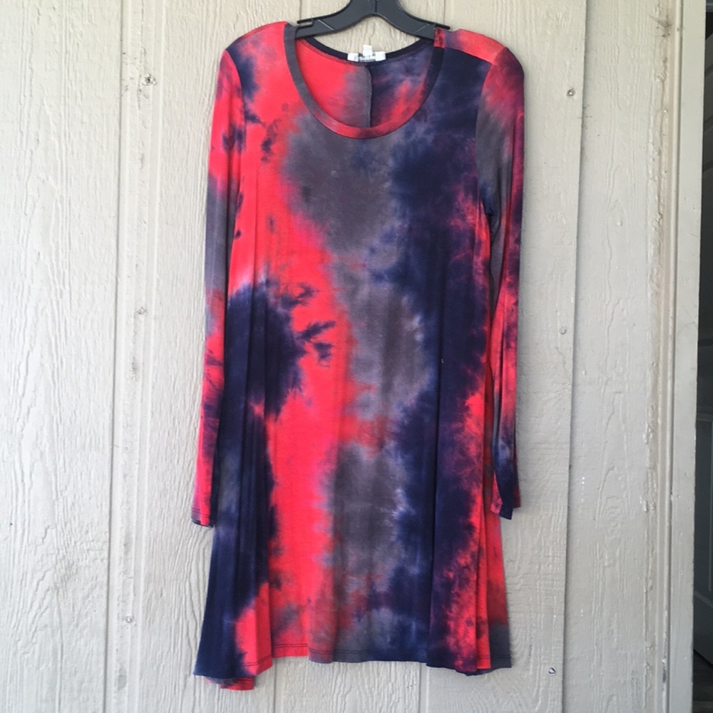 Navy, Gray, Red Swing Top